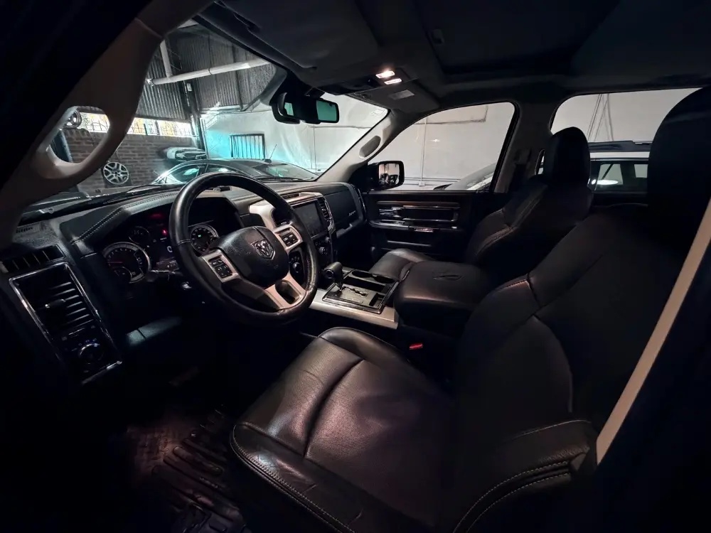 Ram 1500 1500 5.7 Laramie Atx V8 — foto 8